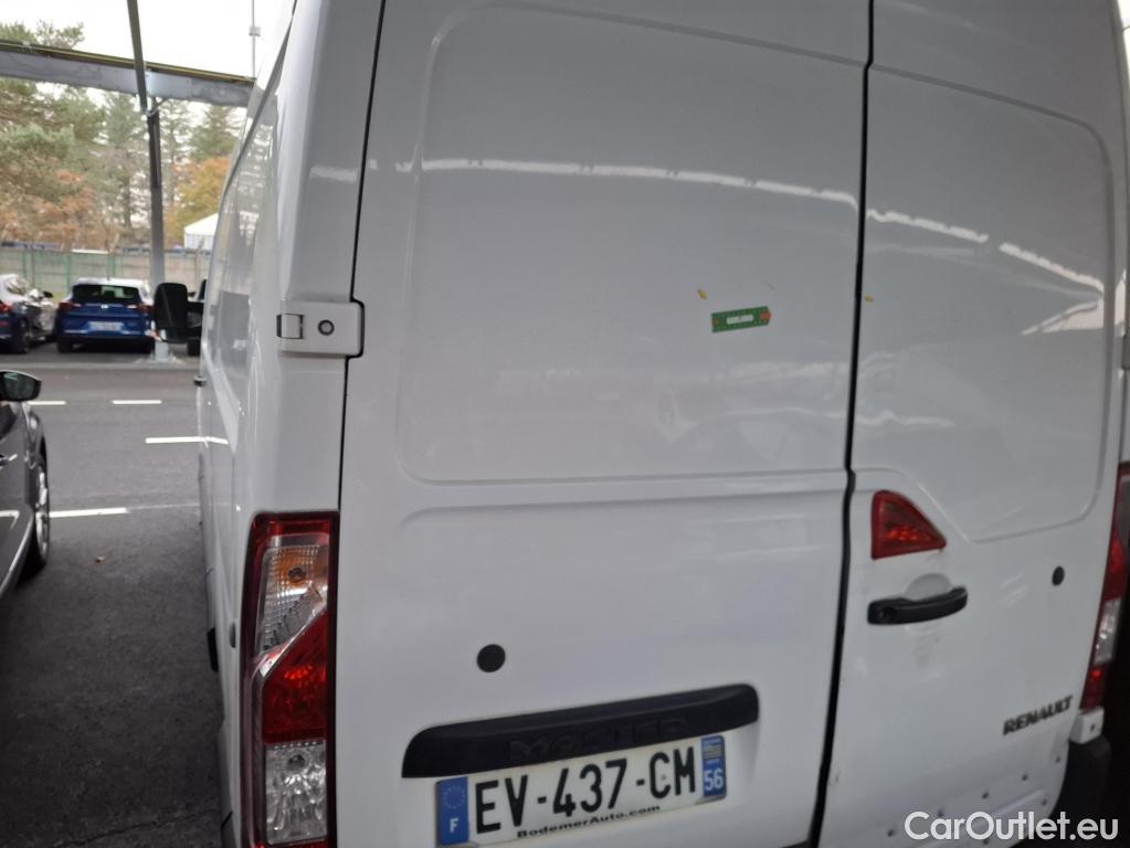  Renault  Master RENAULT  VU 4p Fourgon FG Cf Trac F3300 L2H2 dCi 130 Euro6 #51
