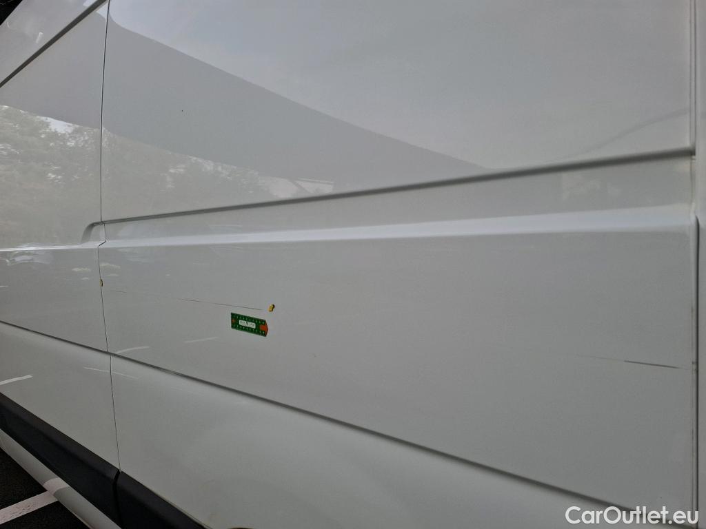  Renault  Master RENAULT  VU 4p Fourgon FG Cf Trac F3300 L2H2 dCi 130 Euro6 #42