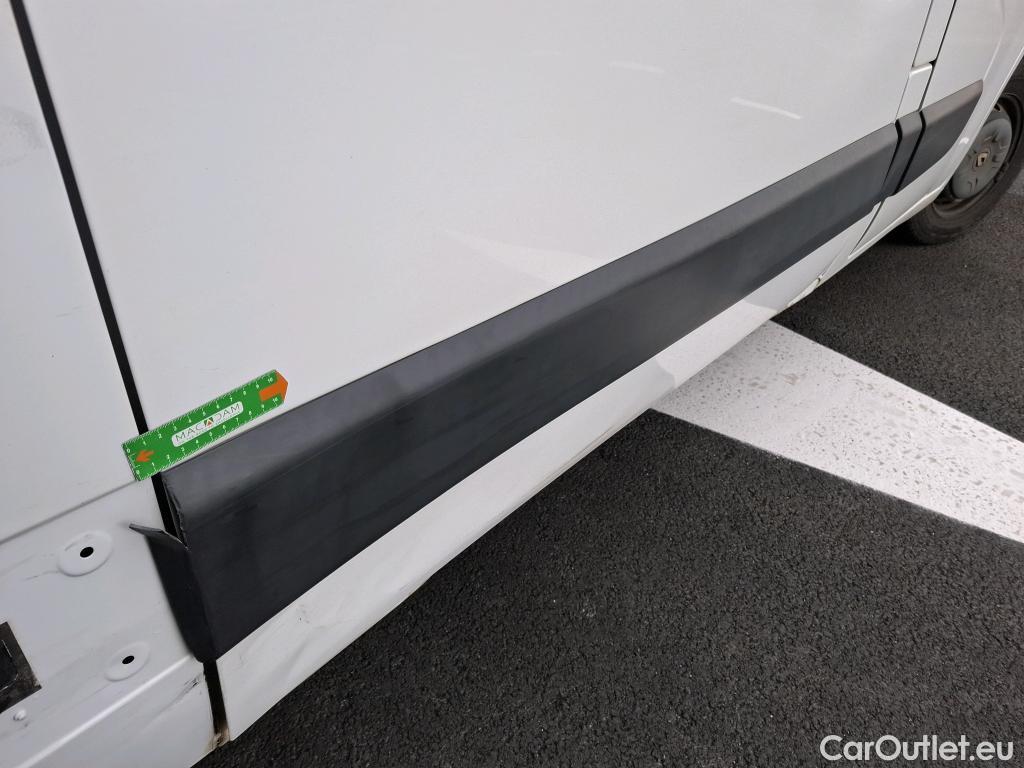  Renault  Master RENAULT  VU 4p Fourgon FG Cf Trac F3300 L2H2 dCi 130 Euro6 #64