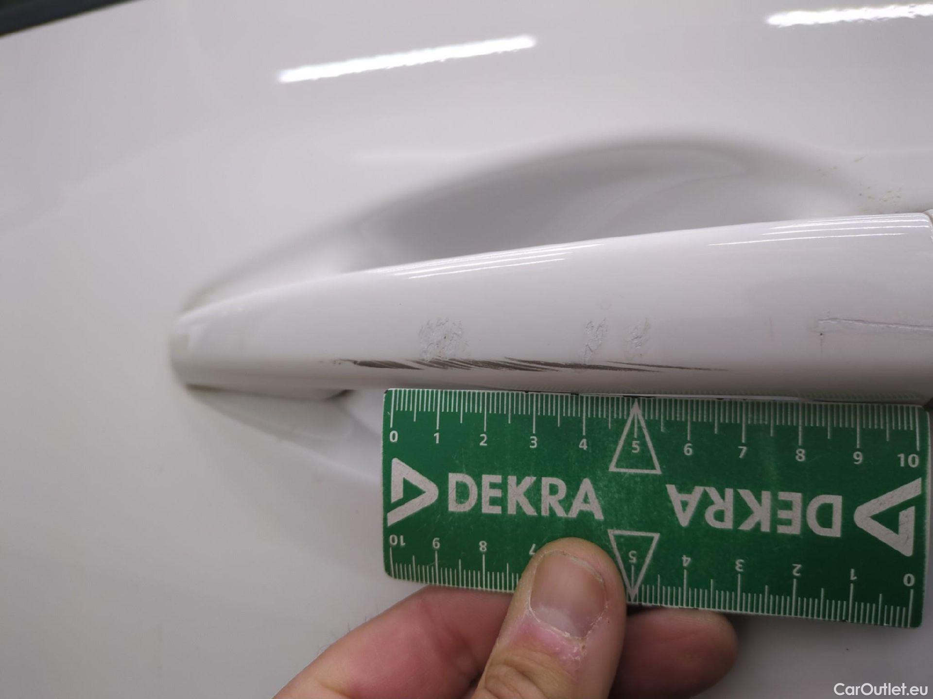  Peugeot  208  Affaire Premium Pack 1.5 HDi 100CV BVM5 E6dT #38