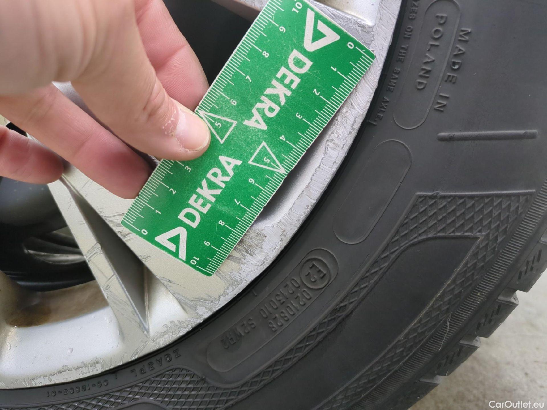  Peugeot  208  Affaire Premium Pack 1.5 HDi 100CV BVM5 E6dT #10