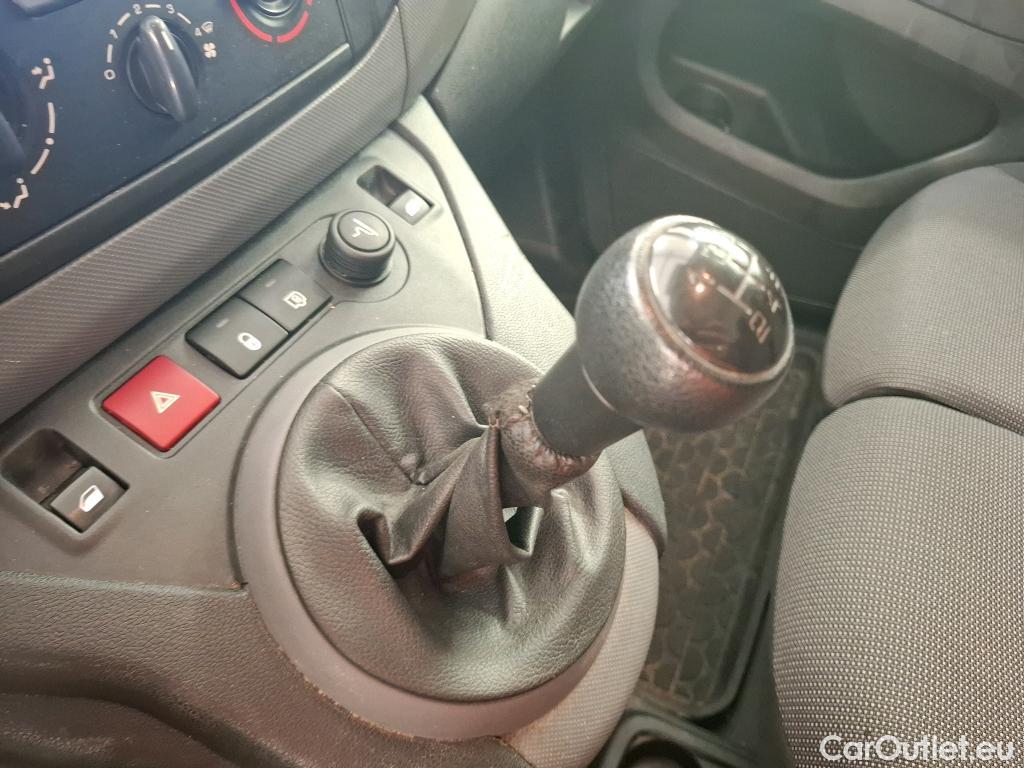  Peugeot  Partner  L1 Premium Pack 1.6 HDi 100CV BVM5 E6 #18