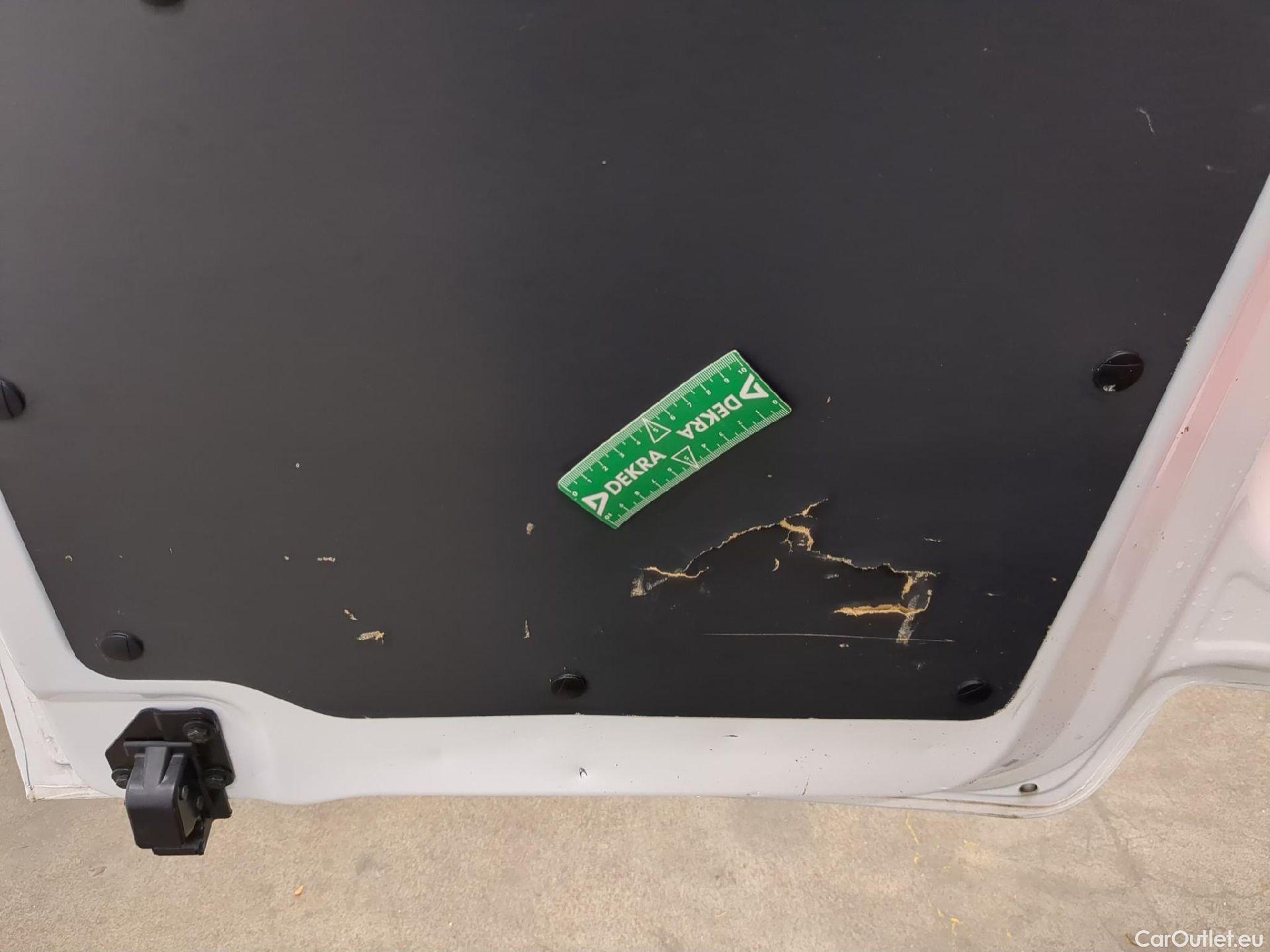  Peugeot  Expert  Fourgon Premium L2 2.0 HDi 120CV BVM6 E6 #3