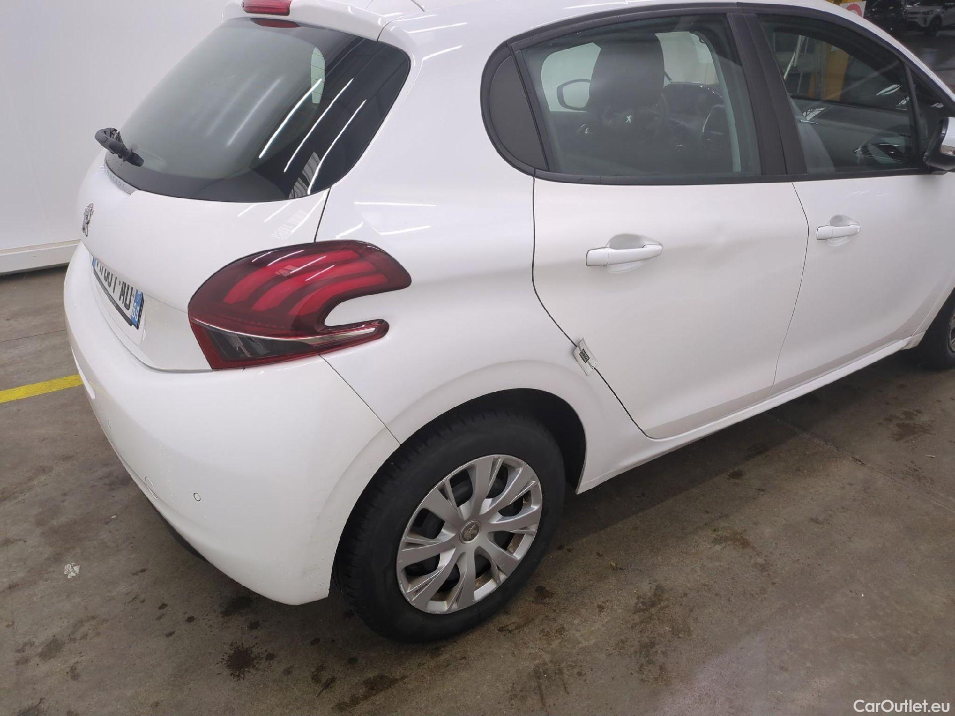  Peugeot  208  Affaire Premium Pack 1.5 HDi 100CV BVM5 E6dT #48