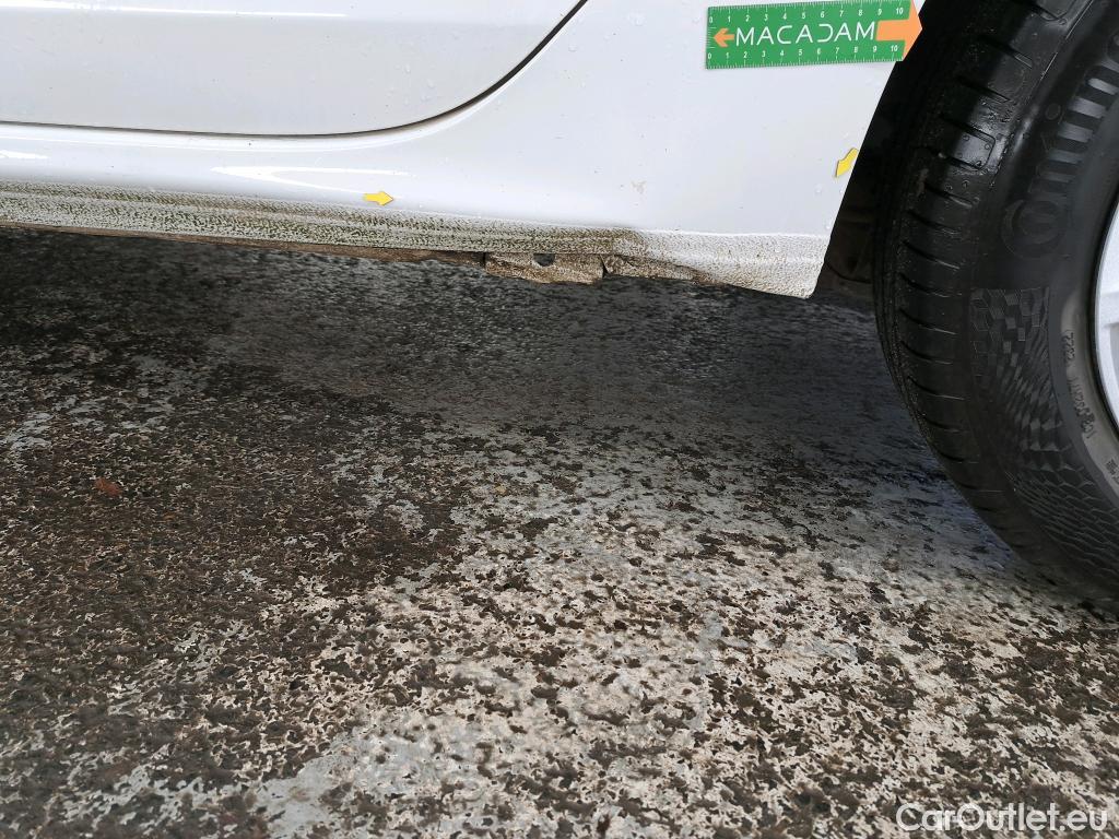  Peugeot  208  Affaire Pro 1.6 HDi 75CV BVM5 E6 #8