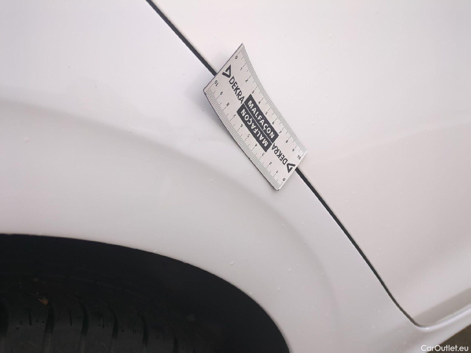  Peugeot  208  Affaire Premium Pack 1.5 HDi 100CV BVM5 E6dT #47