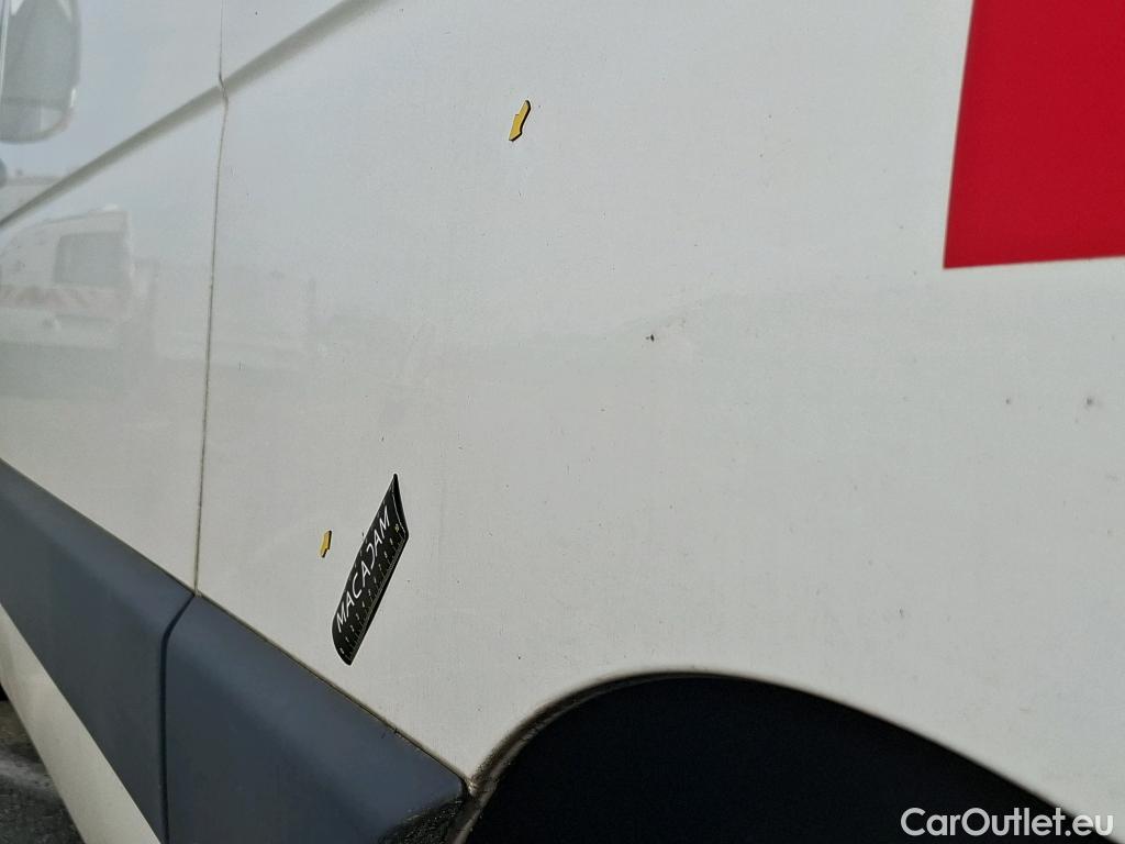  Renault  Master RENAULT  VU 4p Fourgon FG GCf Trac F3500 L2H2 Energy dCi 145 E6 #46