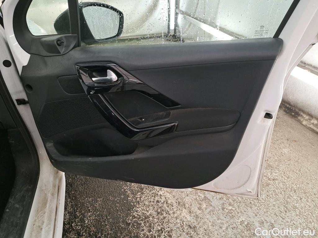  Peugeot  208  Affaire Pro 1.6 HDi 75CV BVM5 E6 #26