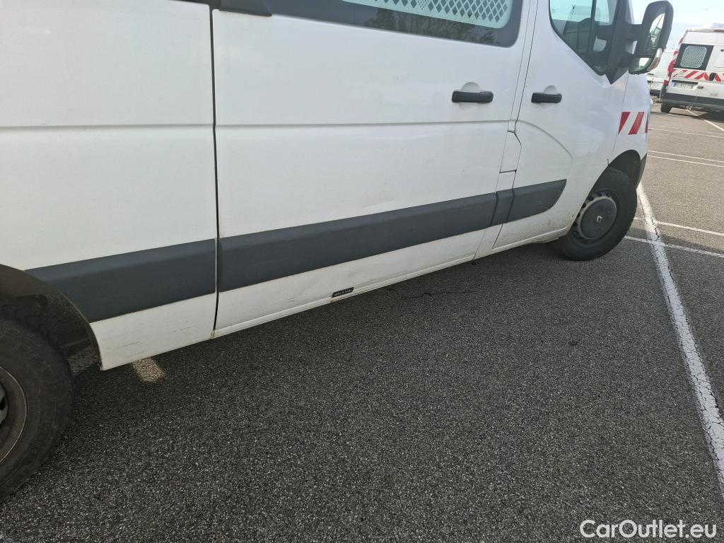  Renault  Master RENAULT  VU 4p Fourgon FG GCf Trac F3500 L2H2 Energy dCi 145 E6 #23