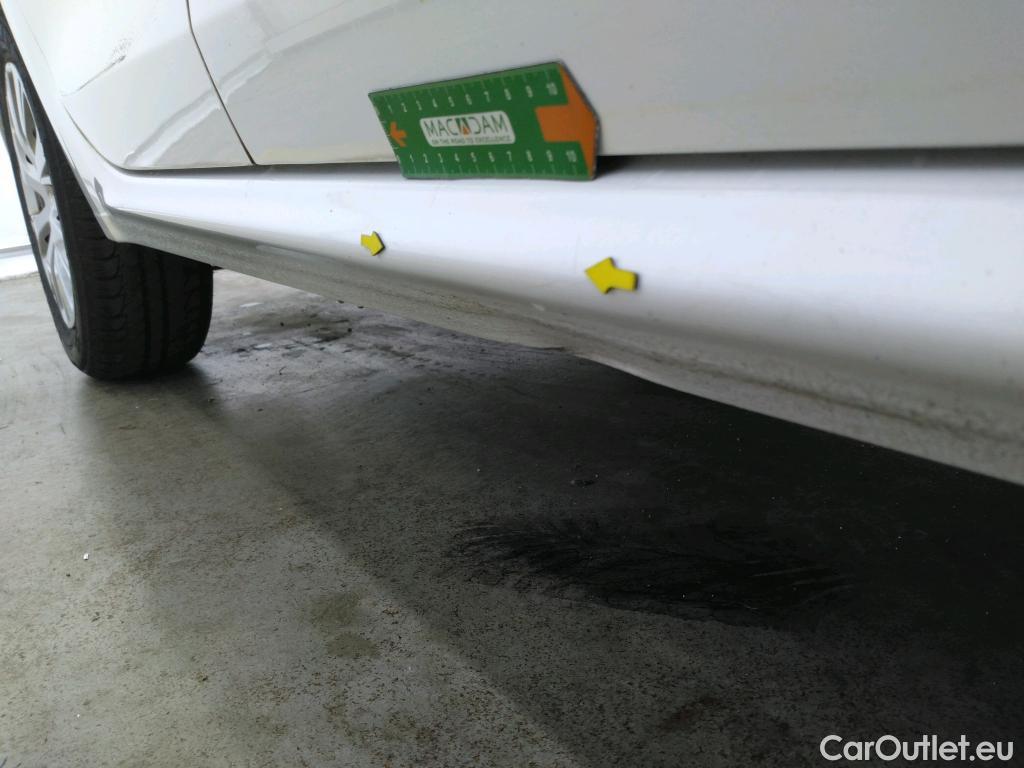  Peugeot  208  Affaire Premium Pack 1.5 HDi 100CV BVM5 E6dT #21