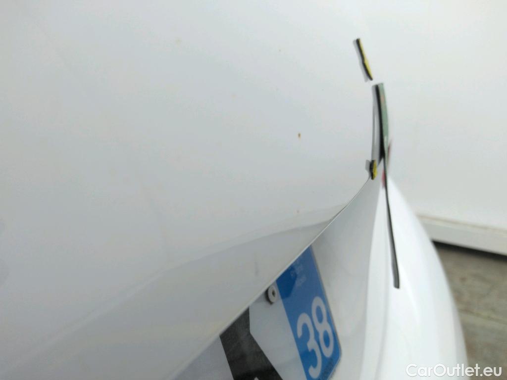  Peugeot  208  Affaire Premium Pack 1.5 HDi 100CV BVM5 E6dT #37