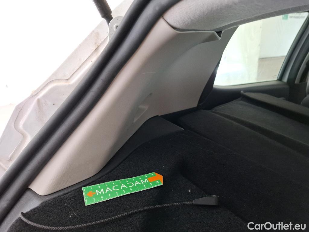  Renault  Clio  IV Air MediaNav 1.5 dCi 75CV BVM5 E6 #9