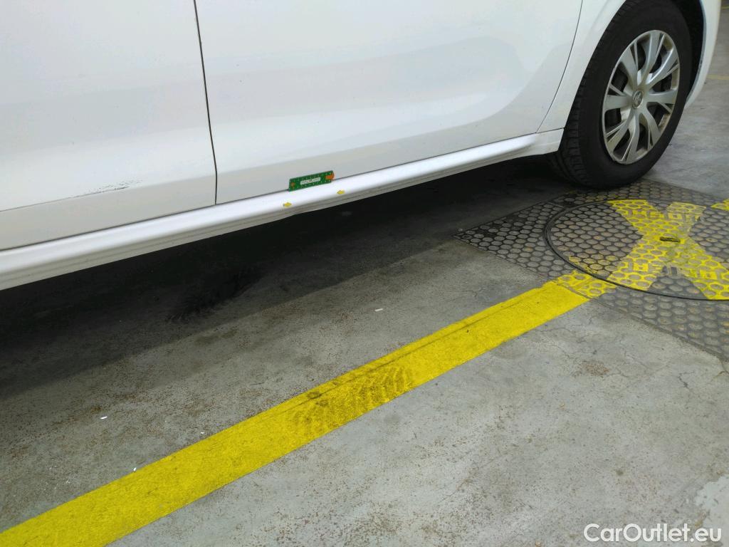  Peugeot  208  Affaire Premium Pack 1.5 HDi 100CV BVM5 E6dT #18