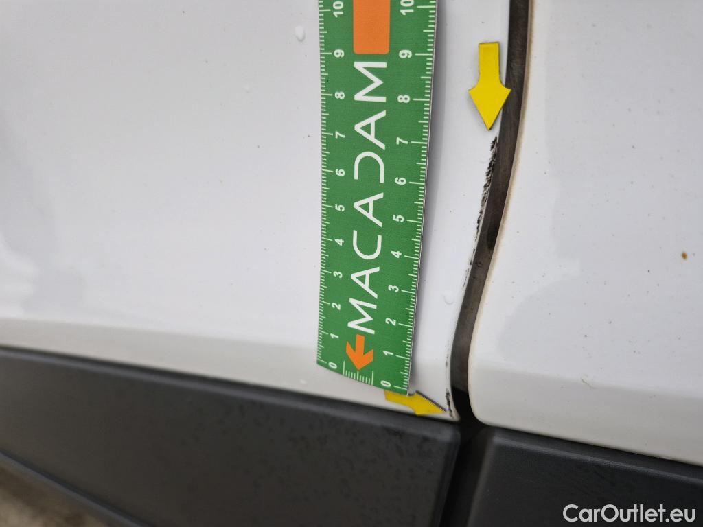  Renault  Clio RENAULT  Société / 2016 / 5P / Berline Air Medianav Energy dCi 75 E6C #35