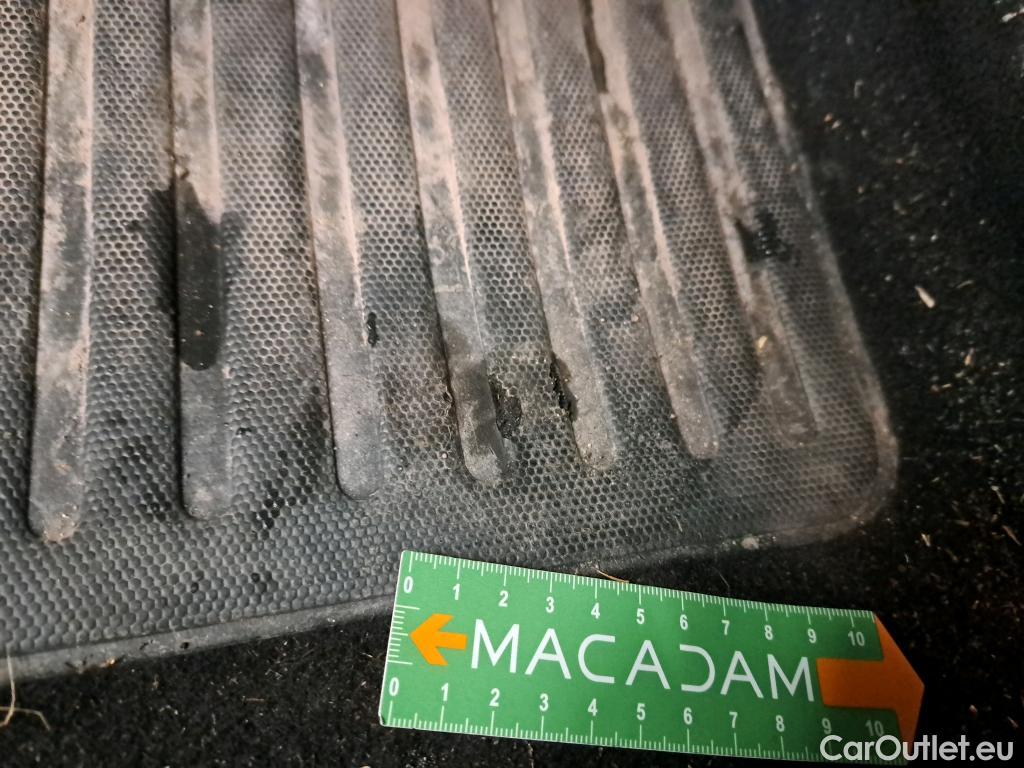  Peugeot  208  Affaire Pro 1.6 HDi 75CV BVM5 E6 #29