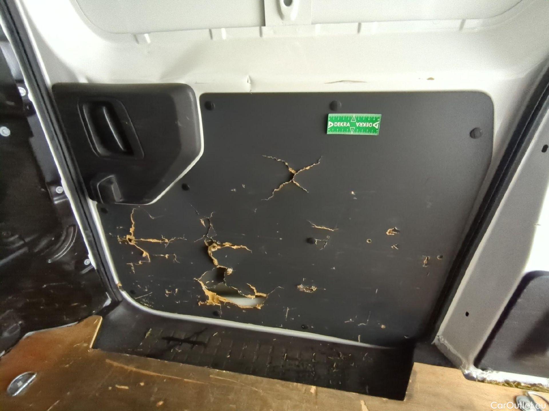  Peugeot  Expert  Fourgon Premium L2 2.0 HDi 120CV BVM6 E6 #7