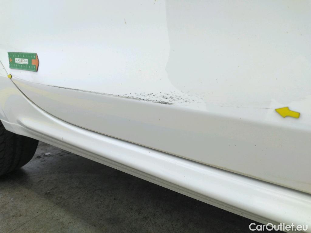  Peugeot  208  Affaire Premium Pack 1.5 HDi 100CV BVM5 E6dT #48