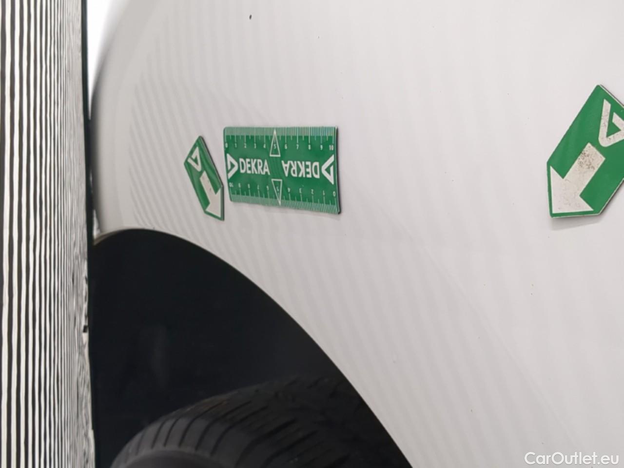  Peugeot  Expert  Fourgon Premium L2 2.0 HDi 120CV BVM6 E6 #20