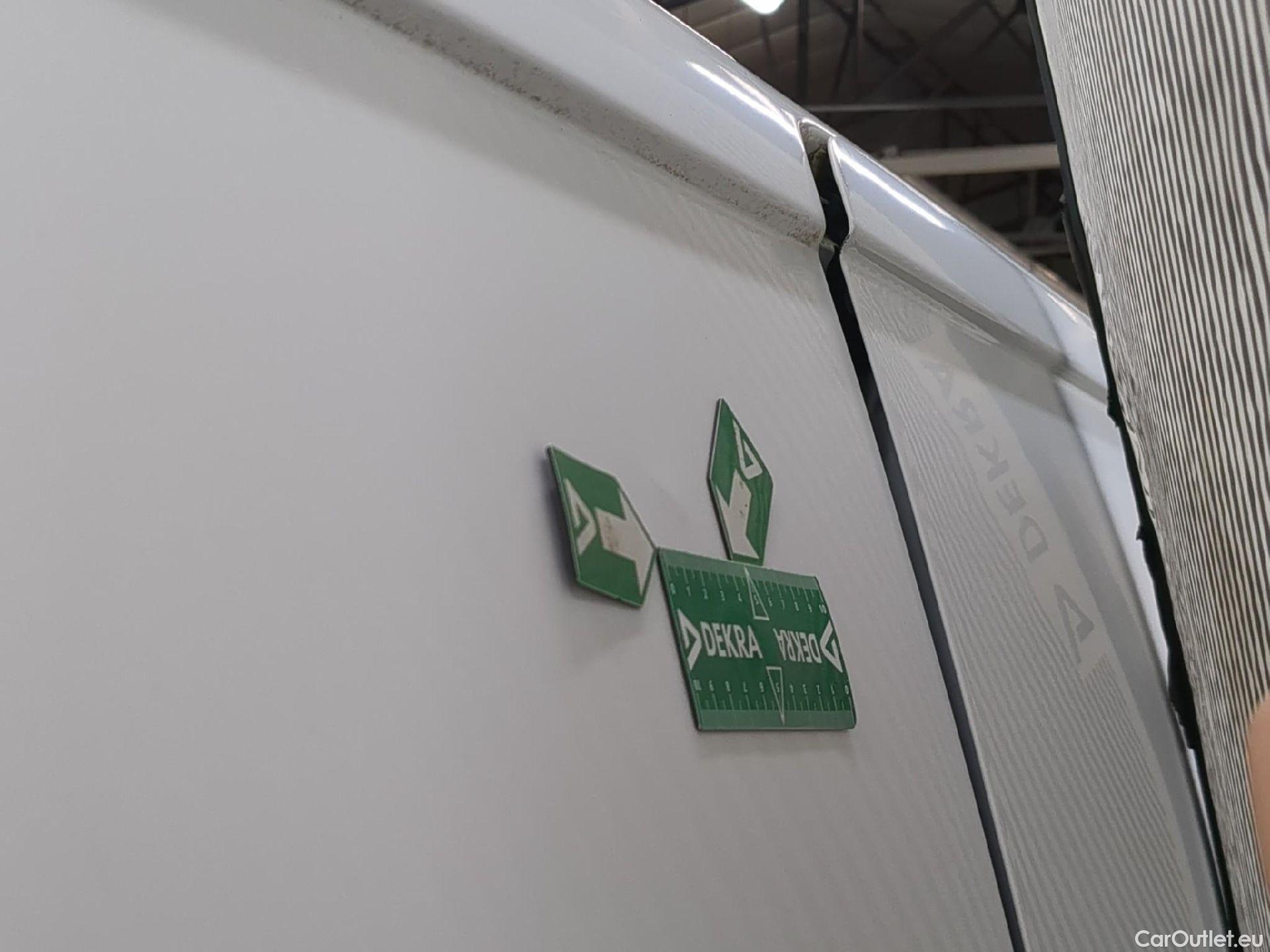  Peugeot  Expert  Fourgon Premium L2 2.0 HDi 120CV BVM6 E6 #23