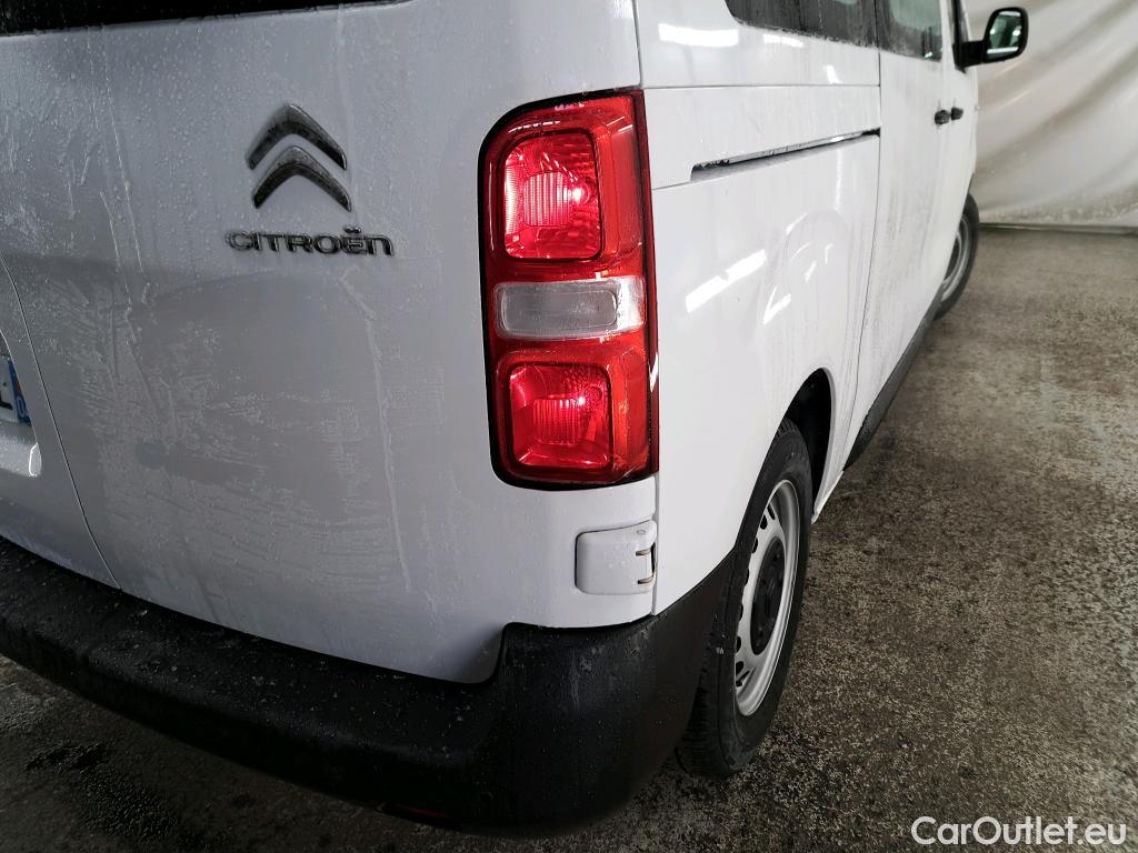  Citroen  Jumpy CITROEN  / 2016 / 4P / Combi Taille M BlueHDi 120 S&S BVM6 Confort #1