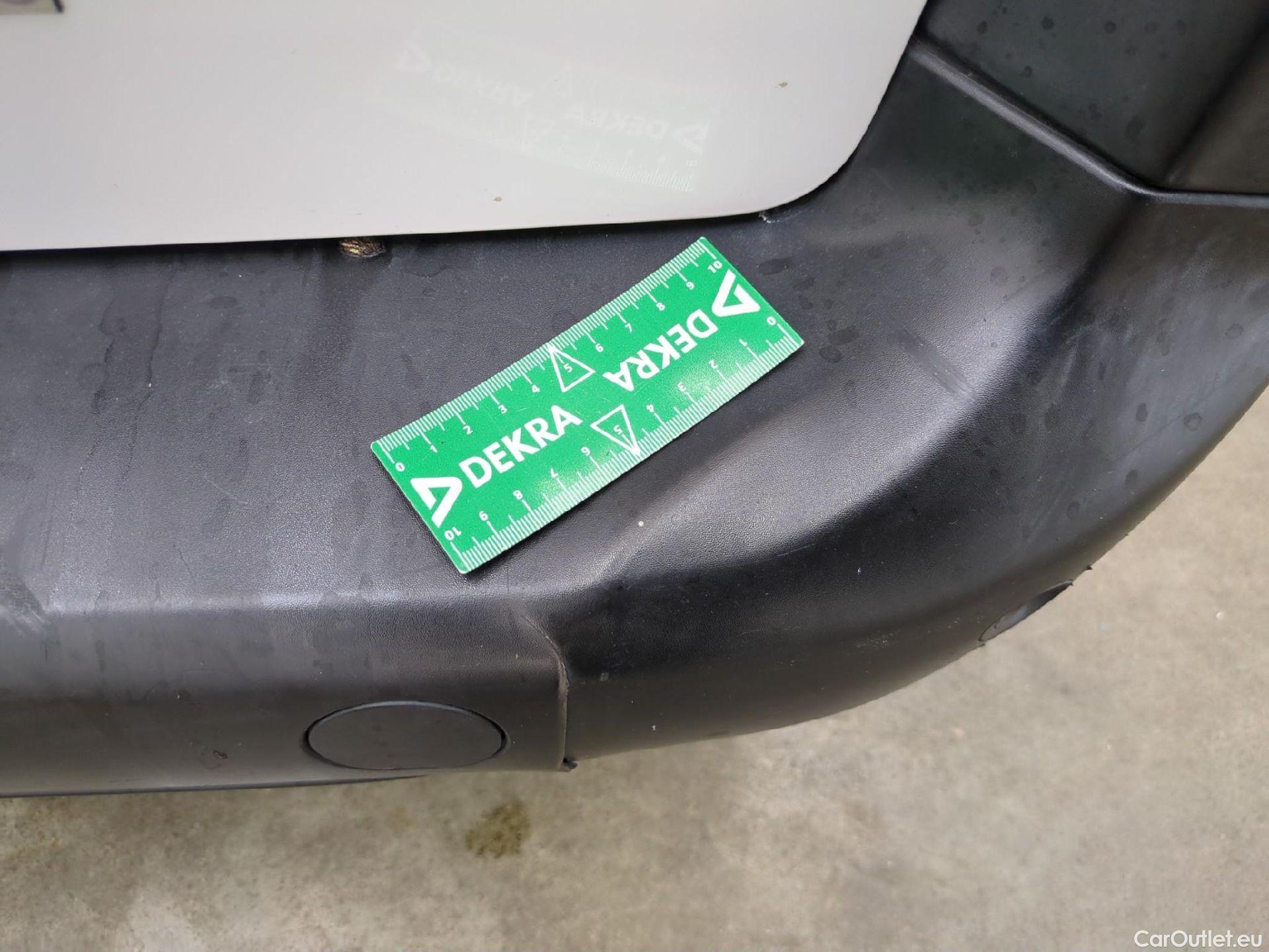  Citroen  Berlingo  Fourgon Club M 650 1.5 BlueHDi 100CV BVM5 E6dT #46