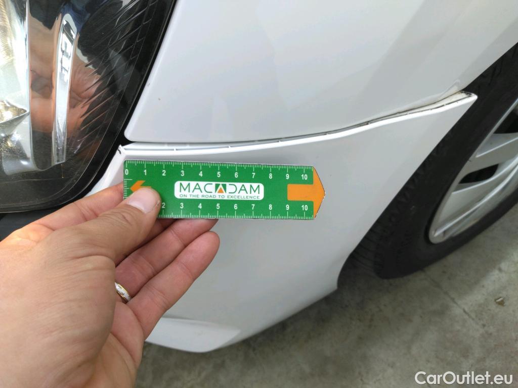  Peugeot  208  Premium 1.5 HDi 100CV BVM6 E6d #8