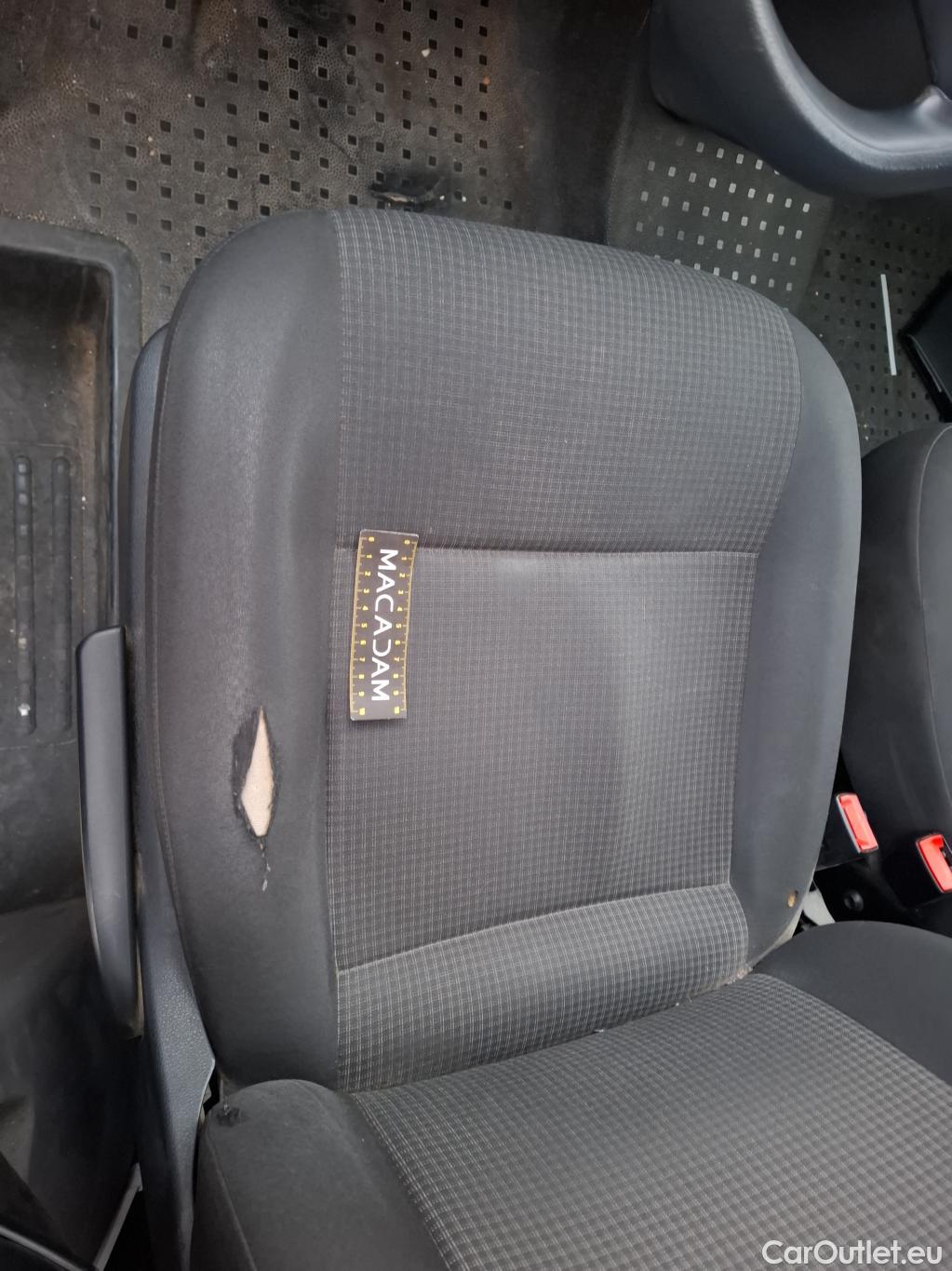  Volkswagen  Transporter VOLKSWAGEN  / 2019 / 4P / Fourgon tôlé 2.0 TDi 110 L1H1 Business Line #13