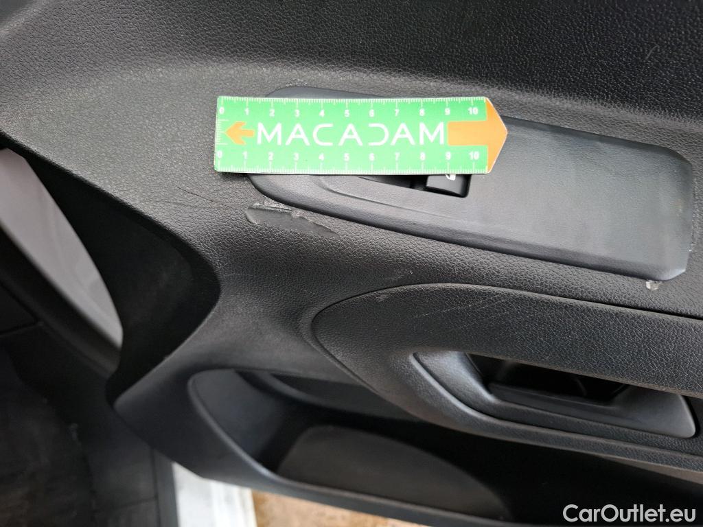  Citroen  Berlingo  Fourgon Club M 650 1.5 BlueHDi 75CV BVM5 E6dT #29