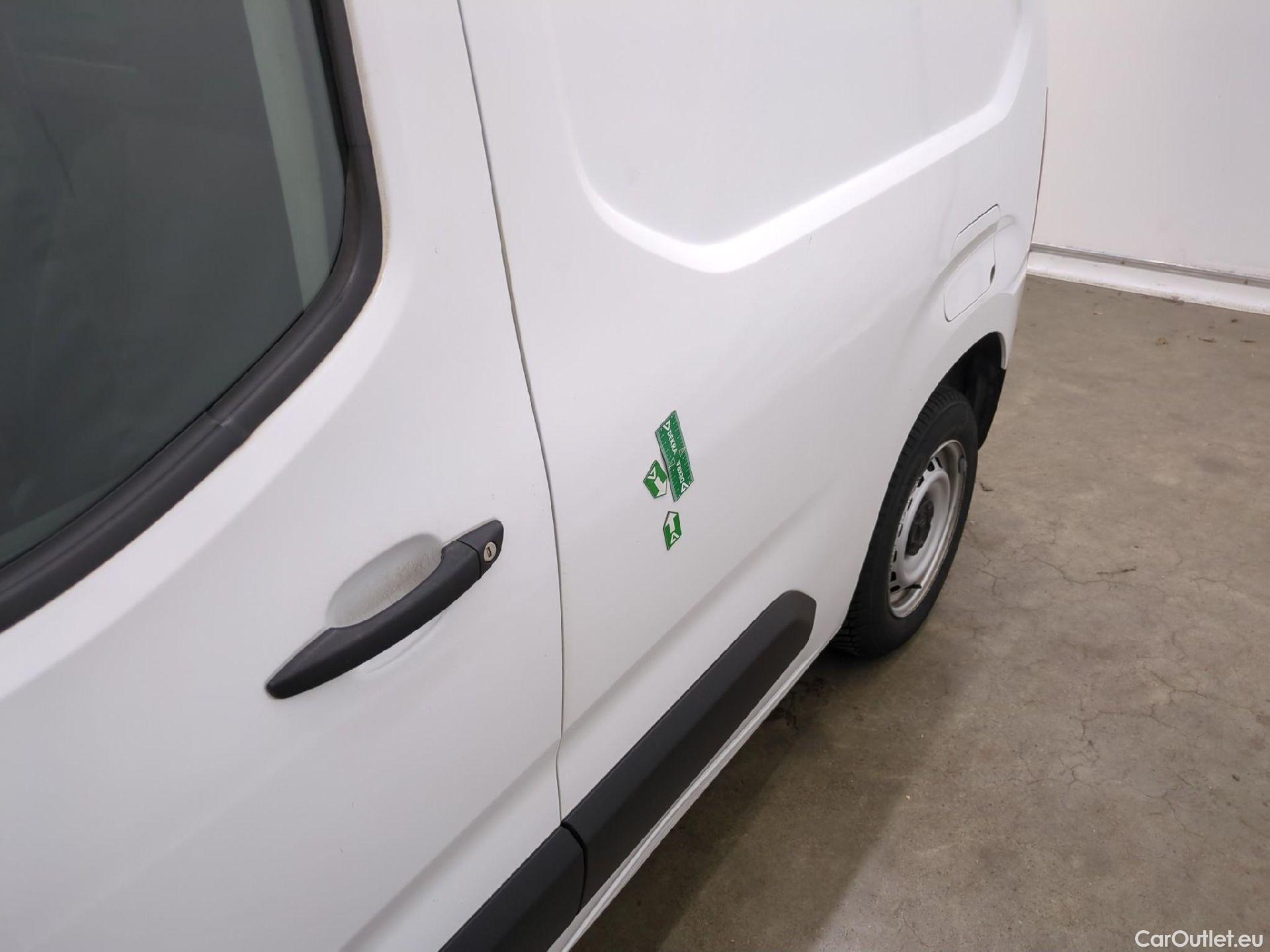  Citroen  Berlingo  Fourgon Club M 650 1.5 BlueHDi 100CV BVM5 E6dT #34