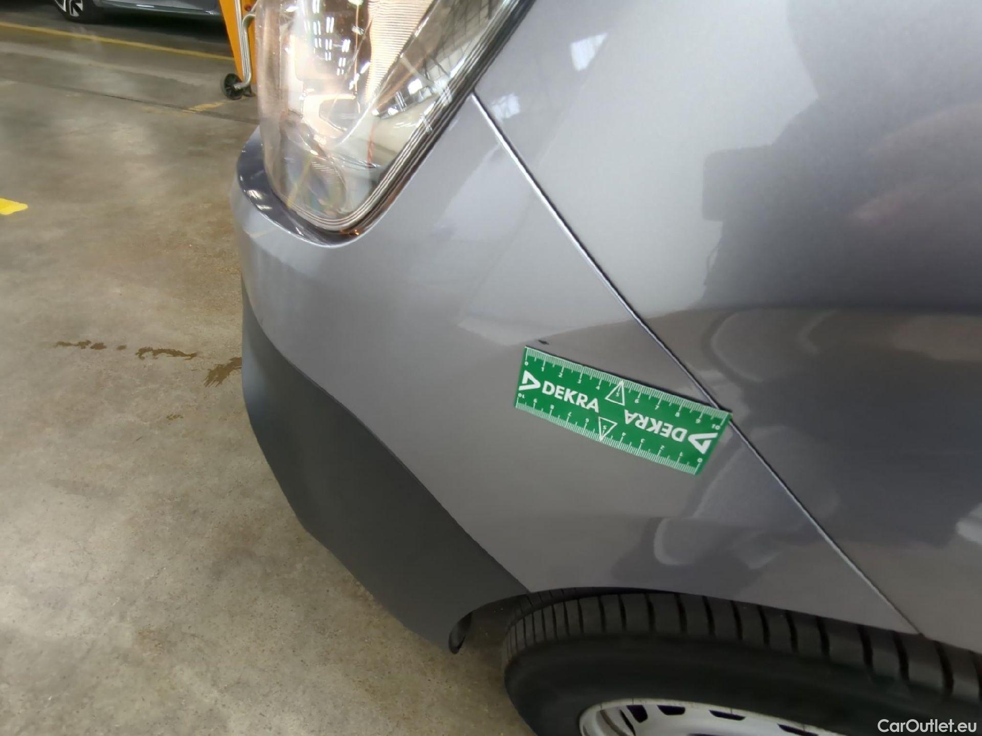  Citroen  Berlingo  Fourgon Club M 650 1.5 BlueHDi 75CV BVM5 E6dT #4