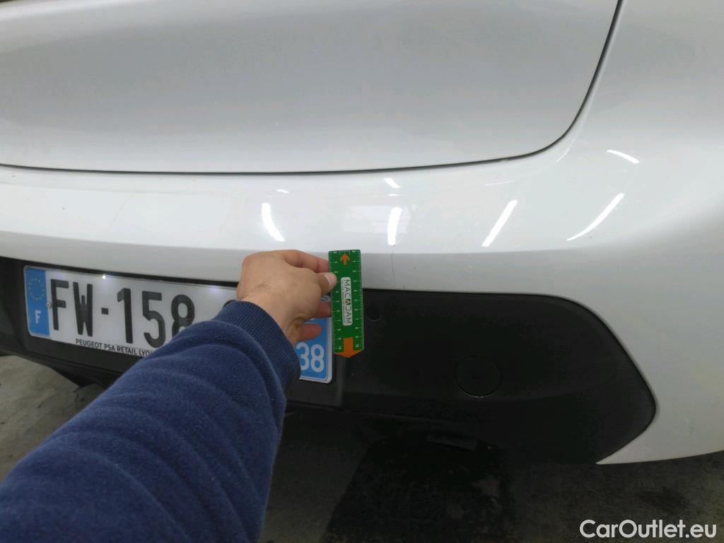  Peugeot  208  Premium 1.5 HDi 100CV BVM6 E6d #28