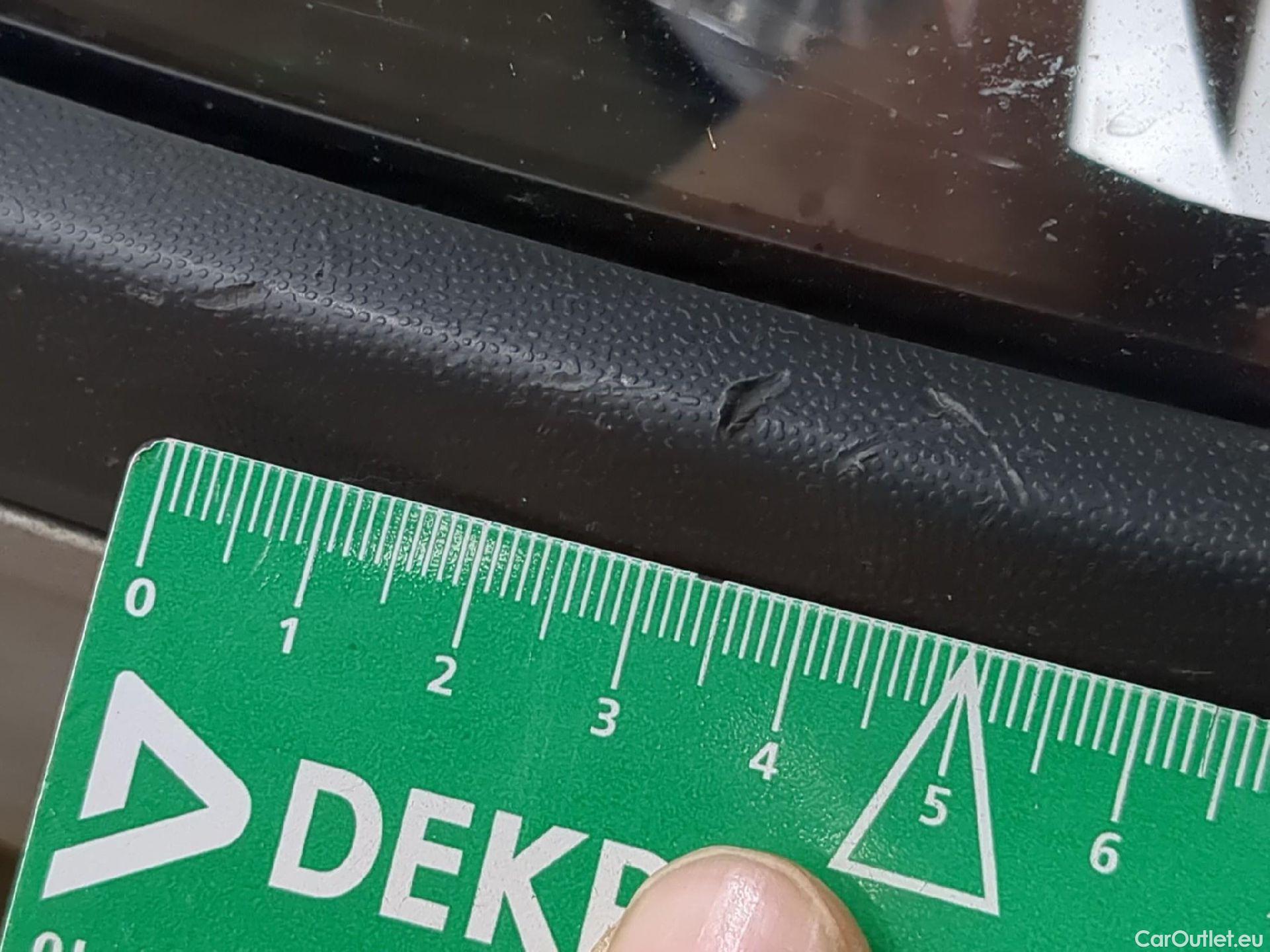  Volkswagen  Transporter VOLKSWAGEN  / 2019 / 4P / Fourgon tôlé 2.0 TDi 150 L1H1 Business Line Plus #9