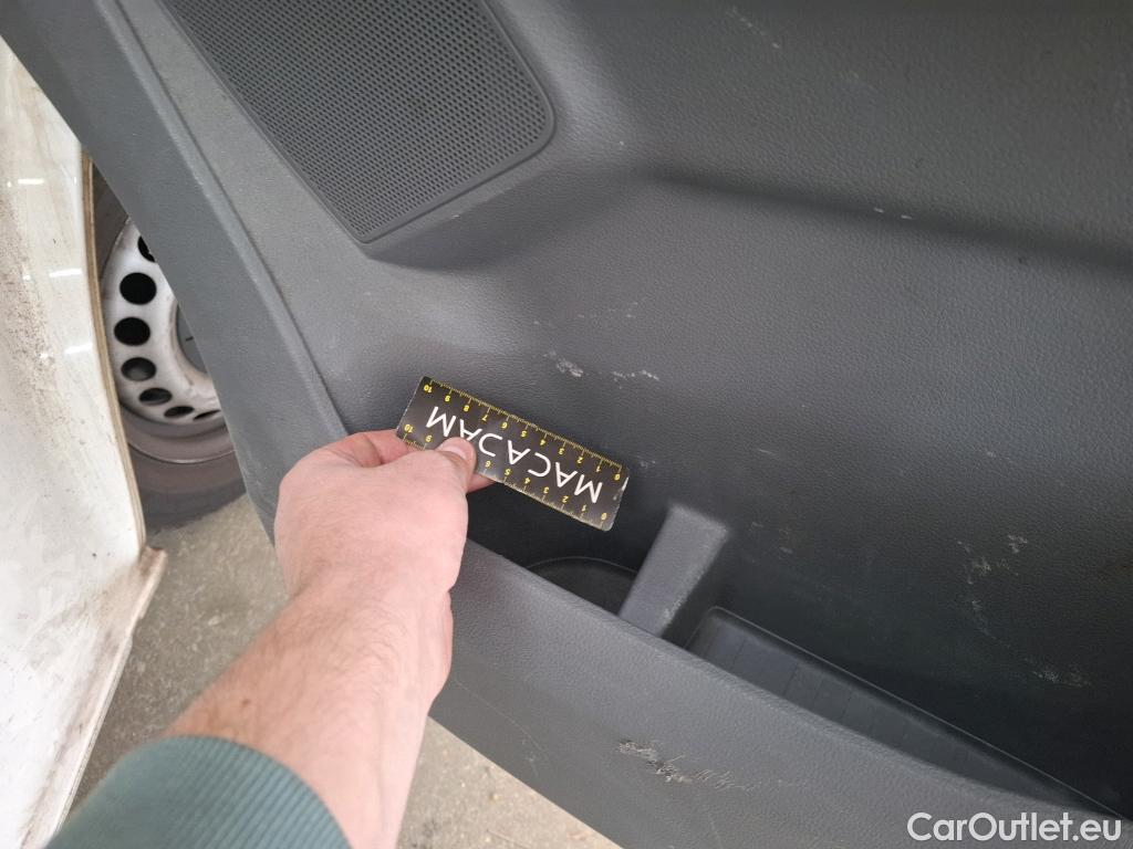  Volkswagen  Transporter VOLKSWAGEN  / 2019 / 4P / Fourgon tôlé 2.0 TDi 110 L1H1 Business Line #30