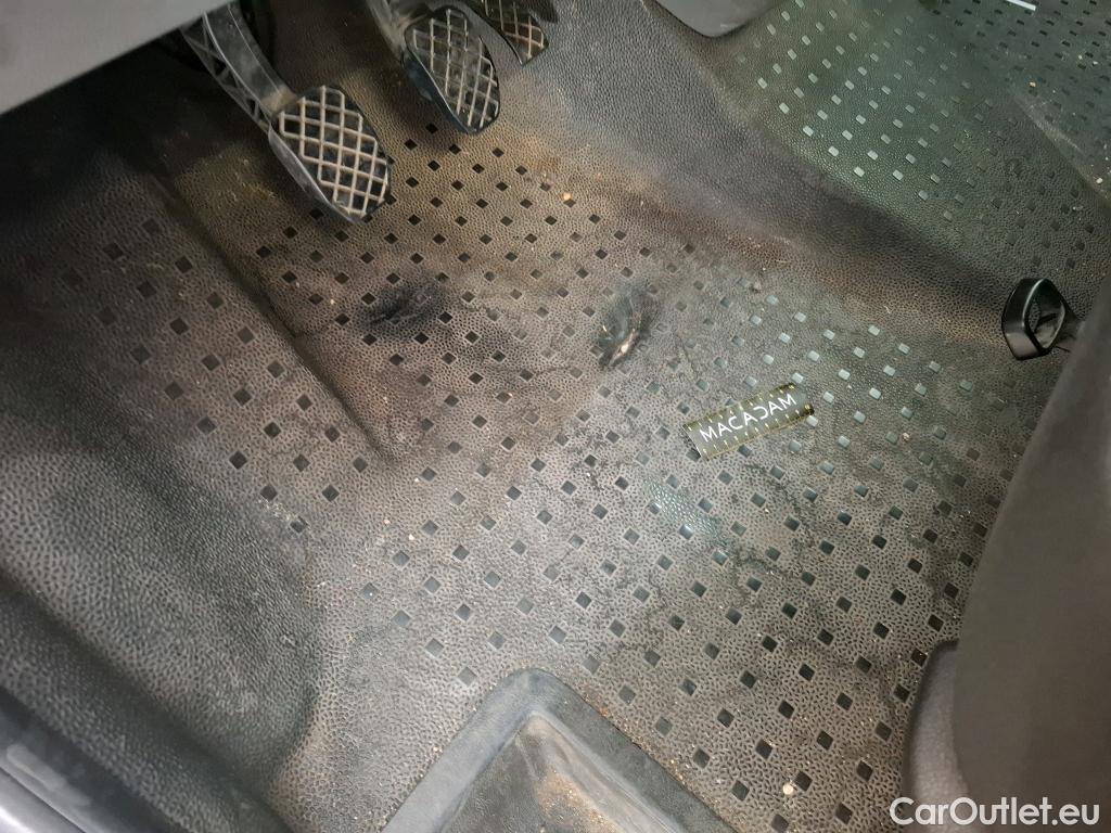  Volkswagen  Transporter VOLKSWAGEN  / 2019 / 4P / Fourgon tôlé 2.0 TDi 110 L1H1 Business Line #20