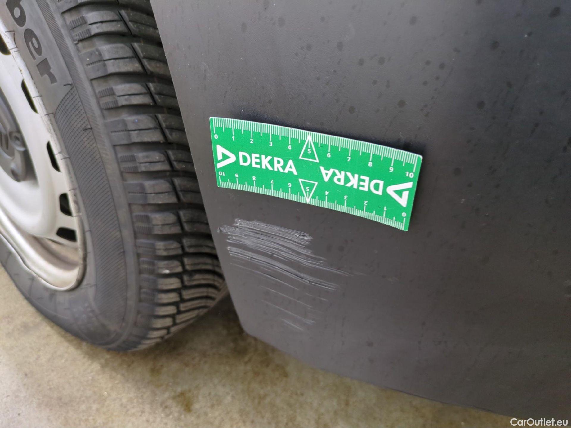  Citroen  Berlingo  Fourgon Club M 650 1.5 BlueHDi 100CV BVM5 E6dT #25