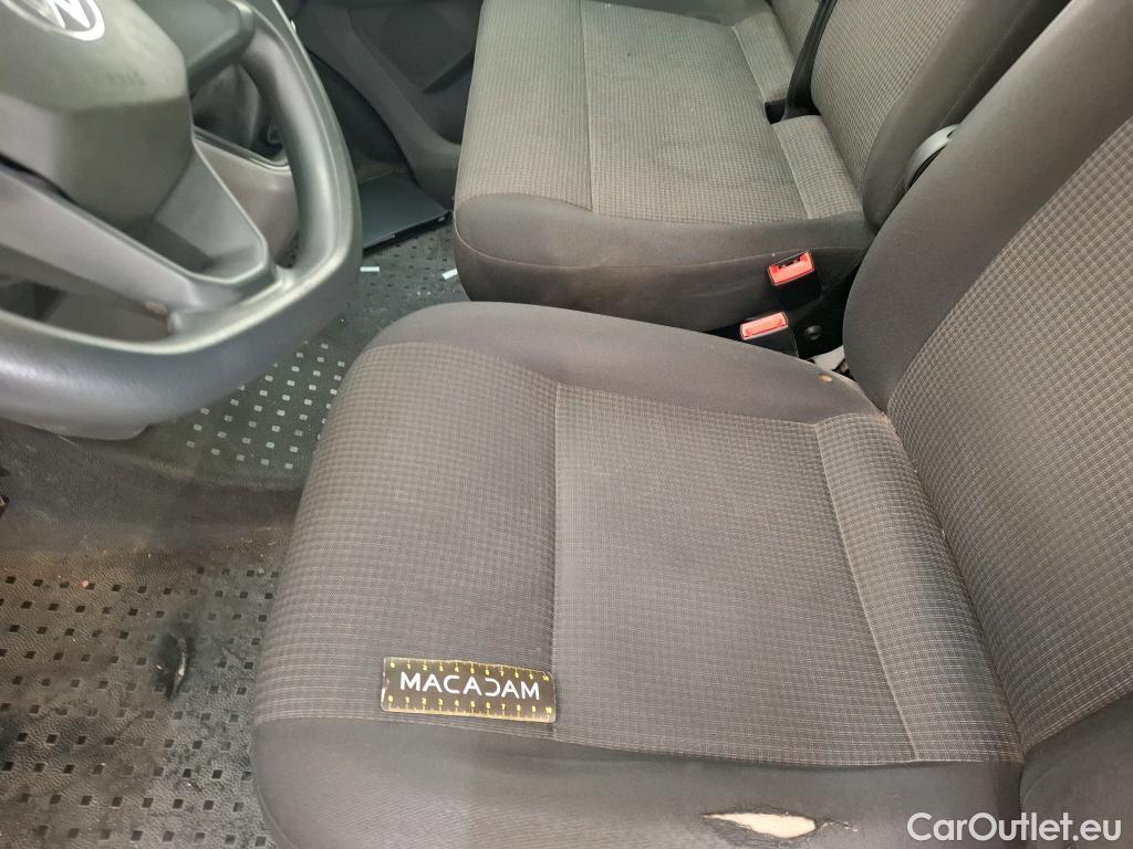  Volkswagen  Transporter VOLKSWAGEN  / 2019 / 4P / Fourgon tôlé 2.0 TDi 110 L1H1 Business Line #16