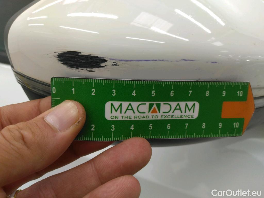  Peugeot  208  Premium 1.5 HDi 100CV BVM6 E6d #37