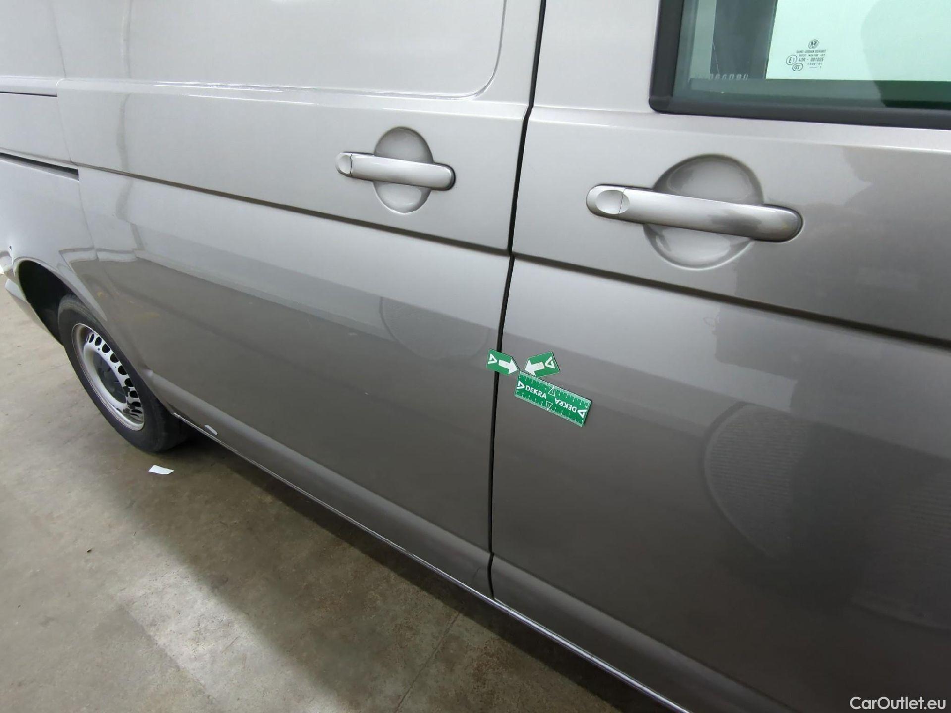  Volkswagen  Transporter VOLKSWAGEN  / 2019 / 4P / Fourgon tôlé 2.0 TDi 150 L1H1 Business Line Plus #6