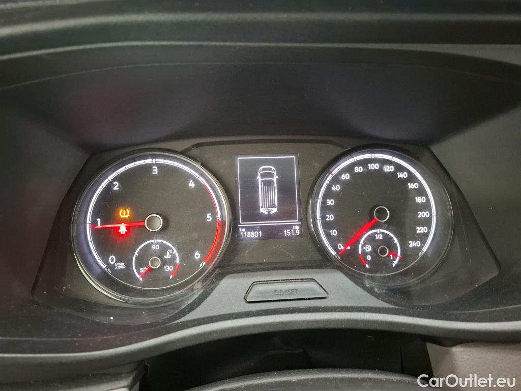  Volkswagen  Transporter VOLKSWAGEN  / 2019 / 4P / Fourgon tôlé 2.0 TDi 110 L1H1 Business Line #40