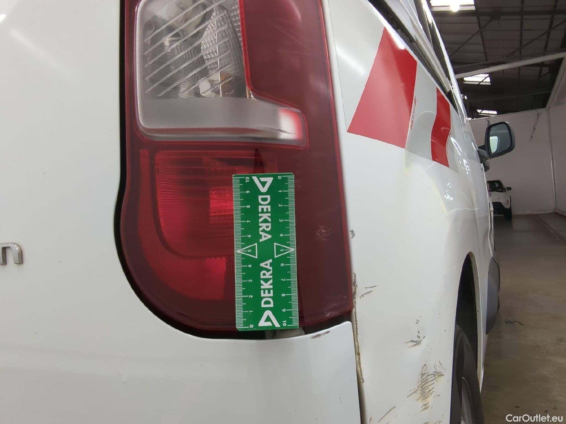  Citroen  Berlingo  Fourgon Worker M 1000 1.5 BlueHDi 100CV BVM5 E6dT #59