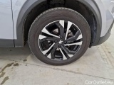 Peugeot  2008 PEUGEOT  / 2019 / 5P / CROSSOVER PURETECH 130 EAT8 ALLURE PACK S/S AUT. #17