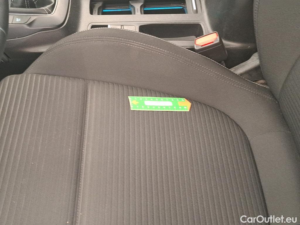  Ford  Focus  SW / 2018 / 5P / Break SW - 1.5 EcoBlue 120ch Titanium X / TRANSFO VP/VF #40