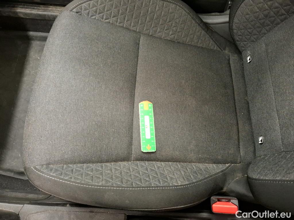  Renault  Clio  V Business Réversible 1.6 E-TECH Hybrid 140CV BVA6 E6d #11