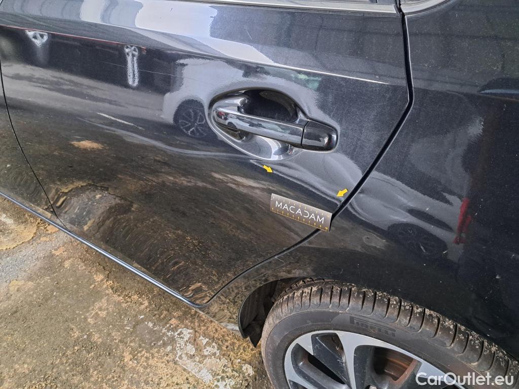  Toyota  Auris TOYOTA  5p BER 1.8 HYBRID 136 CVT AUTO DESIGN BUSINESS 5P #56