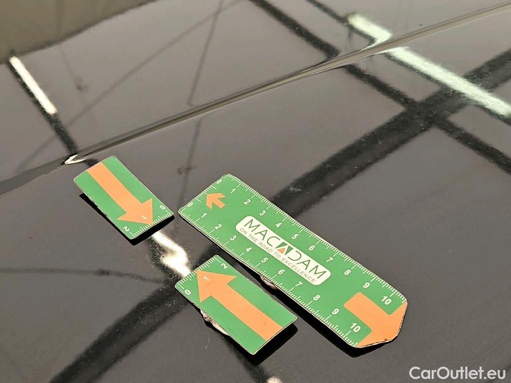  Toyota  Auris TOYOTA  5p BER 1.8 HYBRID 136 CVT AUTO DESIGN BUSINESS 5P #31