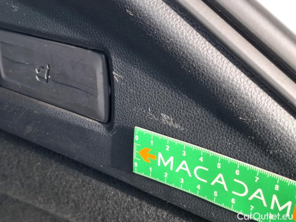  Toyota  Corolla TOYOTA  Touring Sports / 2018 / 5P / Break Hybride 184h Collection #70