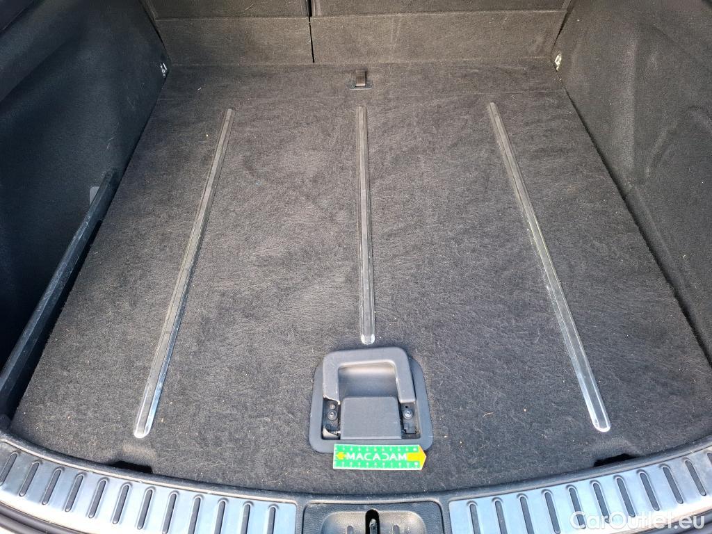  Toyota  Corolla TOYOTA  Touring Sports / 2018 / 5P / Break Hybride 184h Collection #41