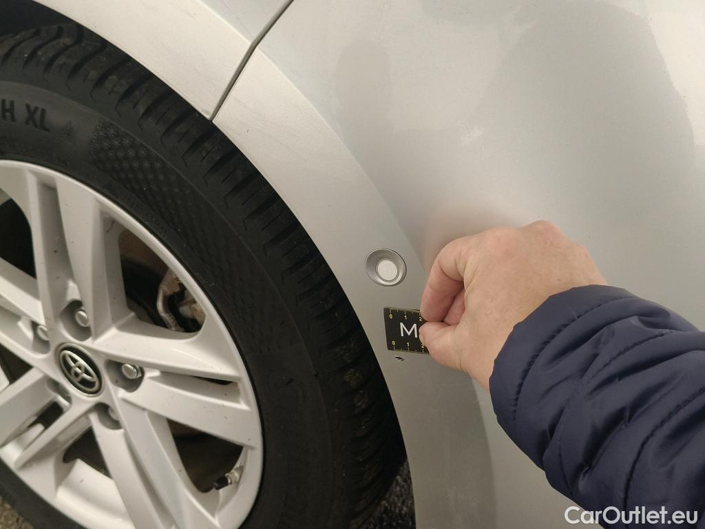  Toyota  Corolla TOYOTA  / 2018 / 5P / Berline Hybride 122h Dynamic Business Beyond Zer #50