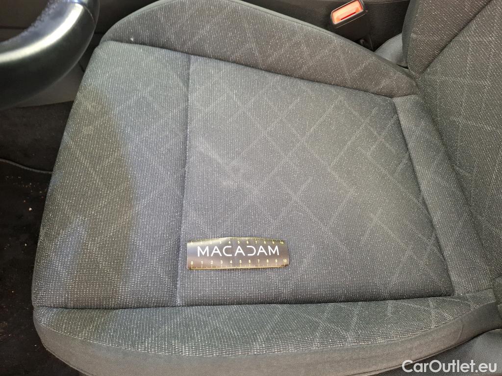  Volkswagen  Golf  / 2020 / 5P / Berline / VU 2.0 TDI SCR 115 DSG7 Life Busi / TRANSFO VP/VF #9