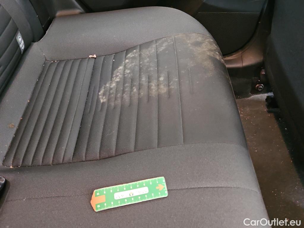  Toyota  Auris TOYOTA  5p BER 1.8 HYBRID 136 CVT AUTO DESIGN BUSINESS 5P #42